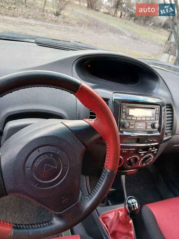 Geely MK Cross 2014