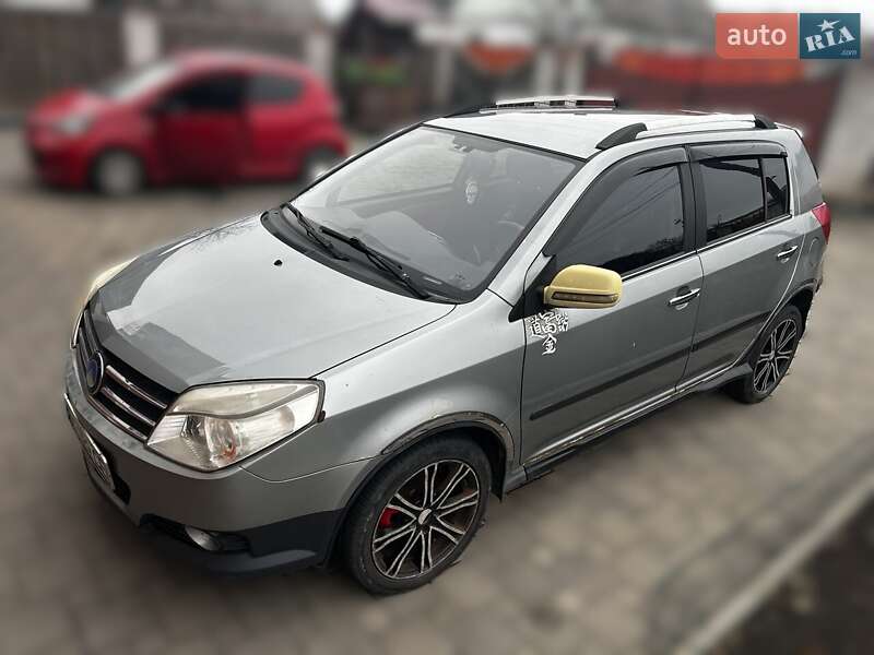 Хэтчбек Geely MK Cross 2014 в 