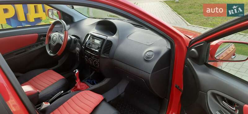 Хетчбек Geely MK Cross 2013 в Кропивницькому