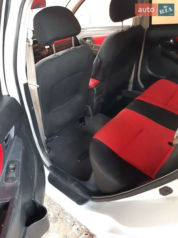 Хетчбек Geely MK Cross 2012 в Києві
