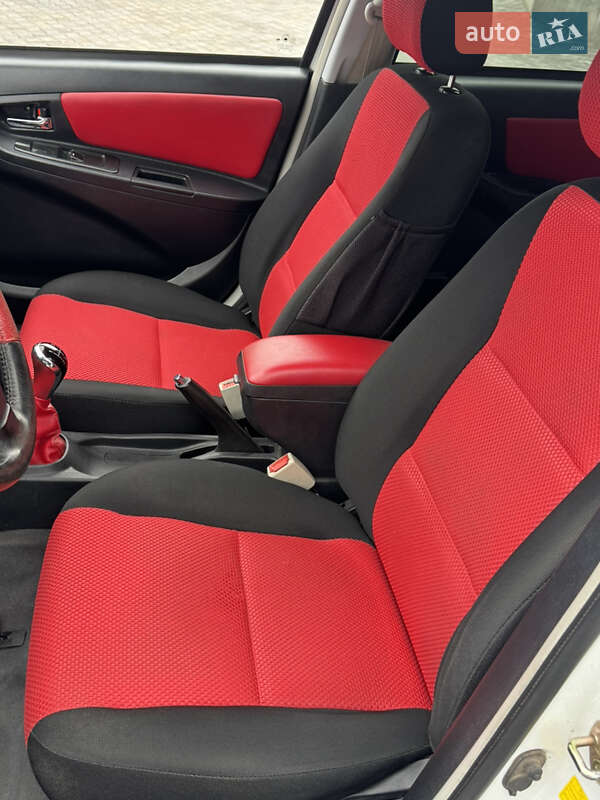 Хэтчбек Geely MK Cross 2012 в Вознесенске фото 11 Хэтчбек Geely MK Cross 2012 в Вознесенске