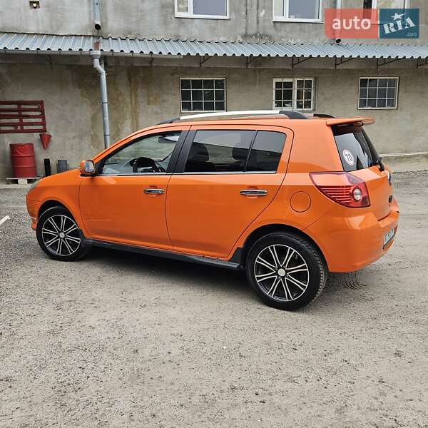 Хэтчбек Geely MK Cross 2014 в Харькове