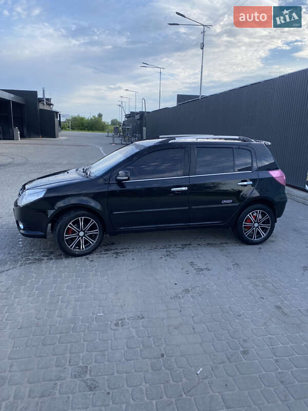 Хэтчбек Geely MK Cross 2013 в Львове