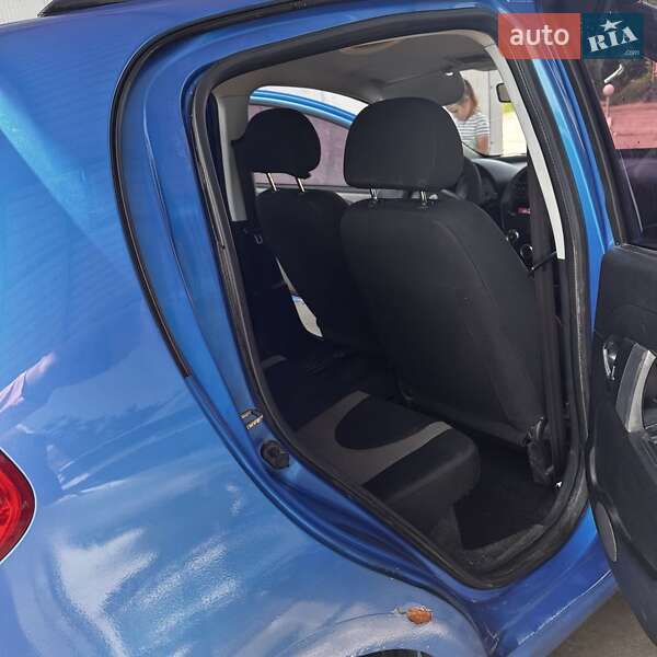Хэтчбек Geely MK Cross 2013 в Барышевке