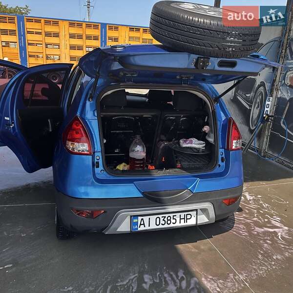 Хэтчбек Geely MK Cross 2013 в Барышевке