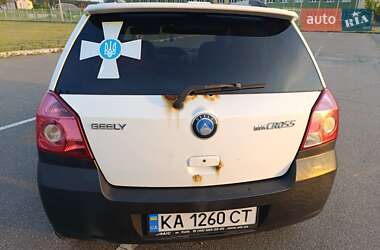 Хэтчбек Geely MK Cross 2012 в 