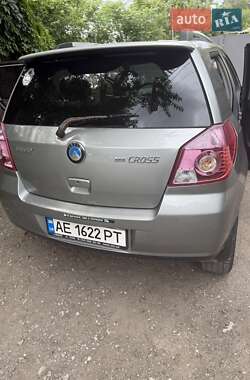 Хэтчбек Geely MK Cross 2012 в 