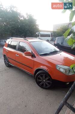 Хэтчбек Geely MK Cross 2013 в 
