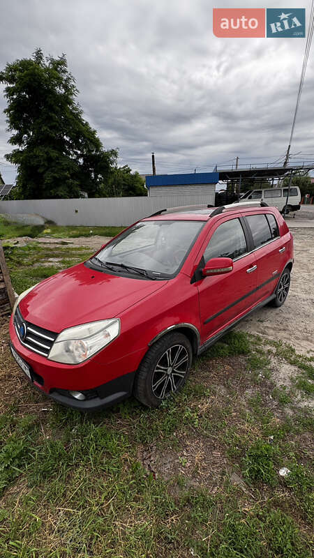 Хетчбек Geely MK Cross 2013 в Погребах