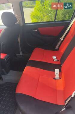 Хэтчбек Geely MK Cross 2013 в 