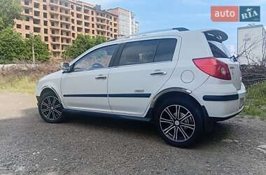 Хэтчбек Geely MK Cross 2012 в Черновцах