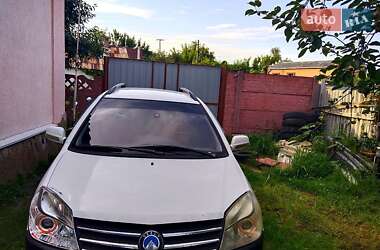 Хэтчбек Geely MK Cross 2012 в 
