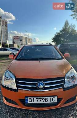 Хетчбек Geely MK Cross 2012 в 