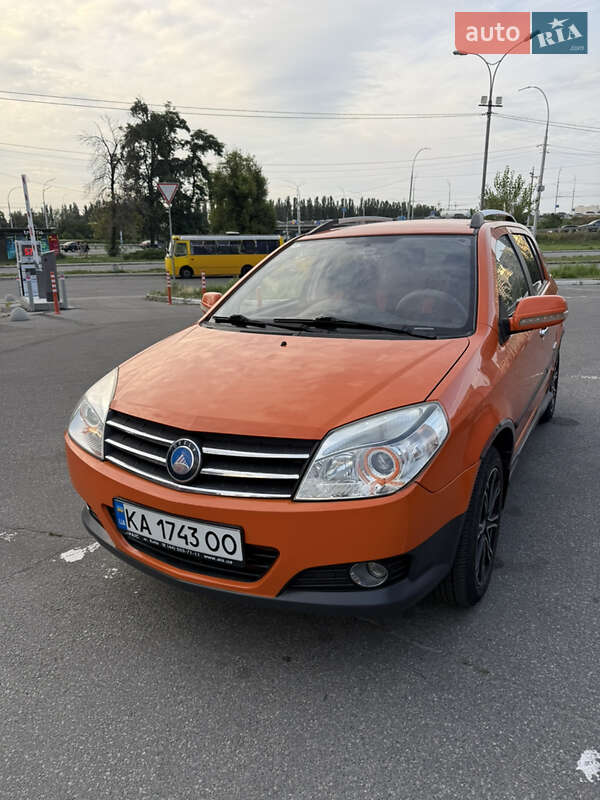 Хэтчбек Geely MK Cross 2013 в 