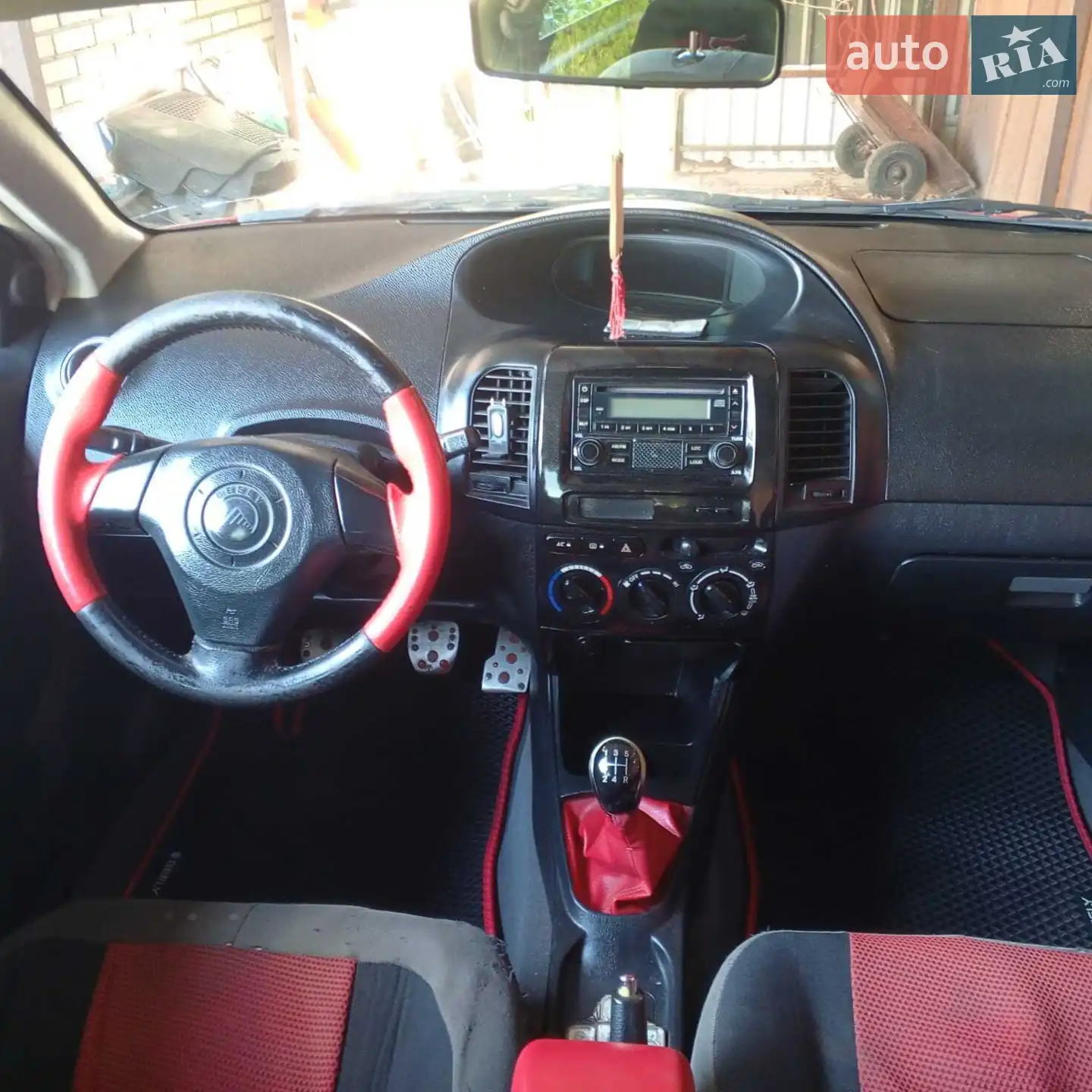 2013 Geely MK Cross - мініатюра 12