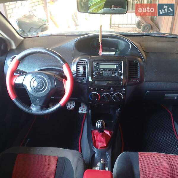 Хетчбек Geely MK Cross 2013 в Києві