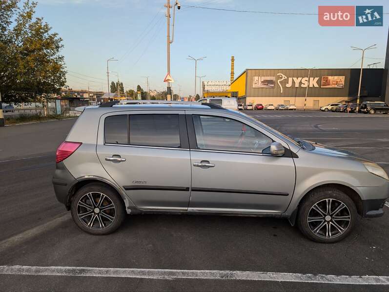 Хетчбек Geely MK Cross 2013 в Києві