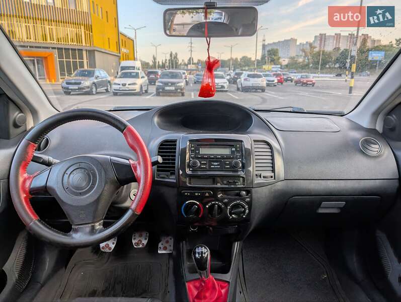 Хетчбек Geely MK Cross 2013 в Києві