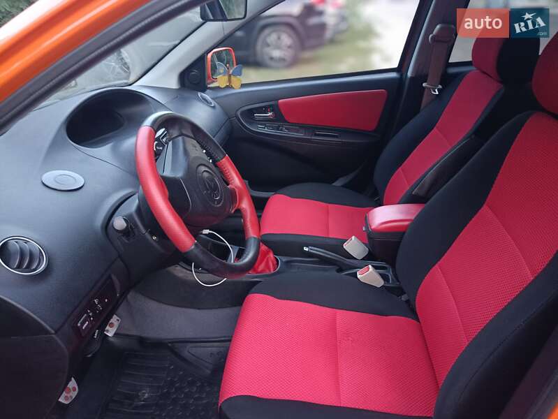 Хэтчбек Geely MK Cross 2014 в Киеве