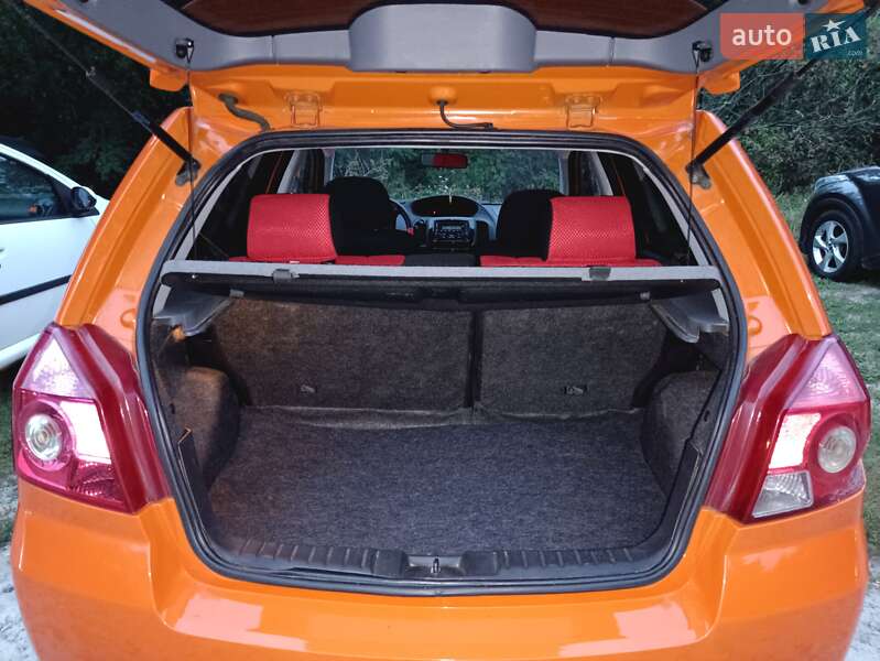 Хэтчбек Geely MK Cross 2014 в Киеве