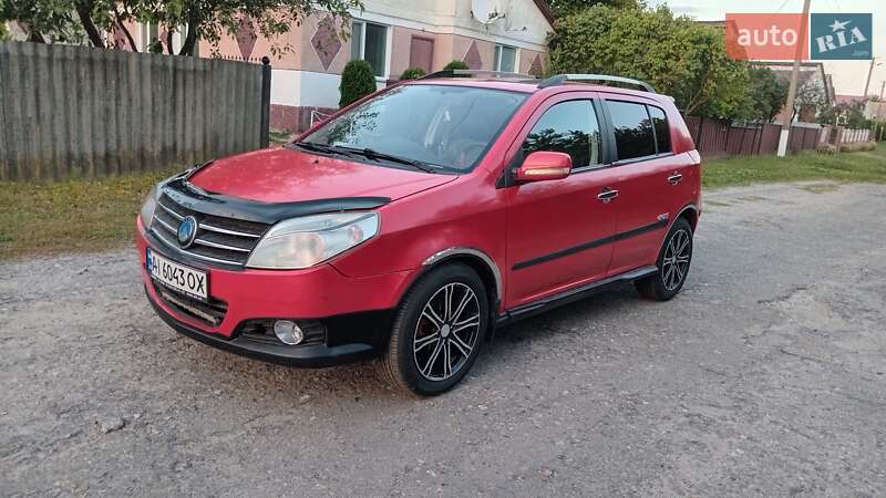 Хетчбек Geely MK Cross 2012 в 