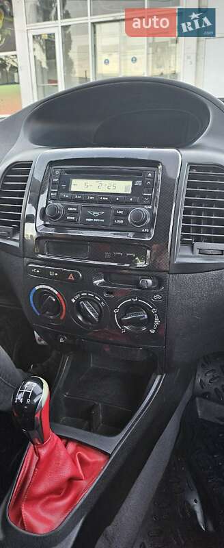 Хэтчбек Geely MK Cross 2013 в Вышгороде