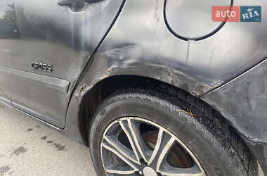 Хэтчбек Geely MK Cross 2012 в 