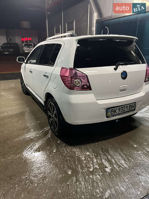 Хетчбек Geely MK Cross 2013 в Рівному