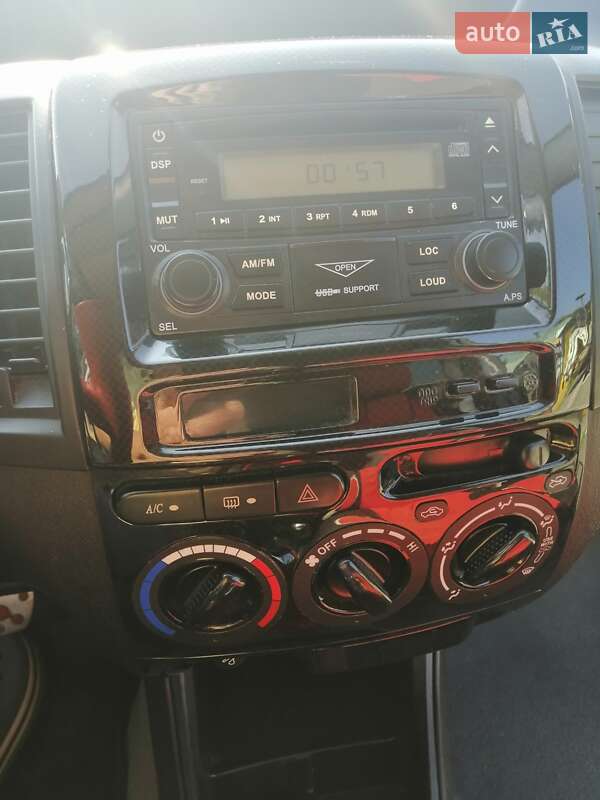 Хетчбек Geely MK Cross 2014 в Чернігові фото 3 Хетчбек Geely MK Cross 2014 в Чернігові