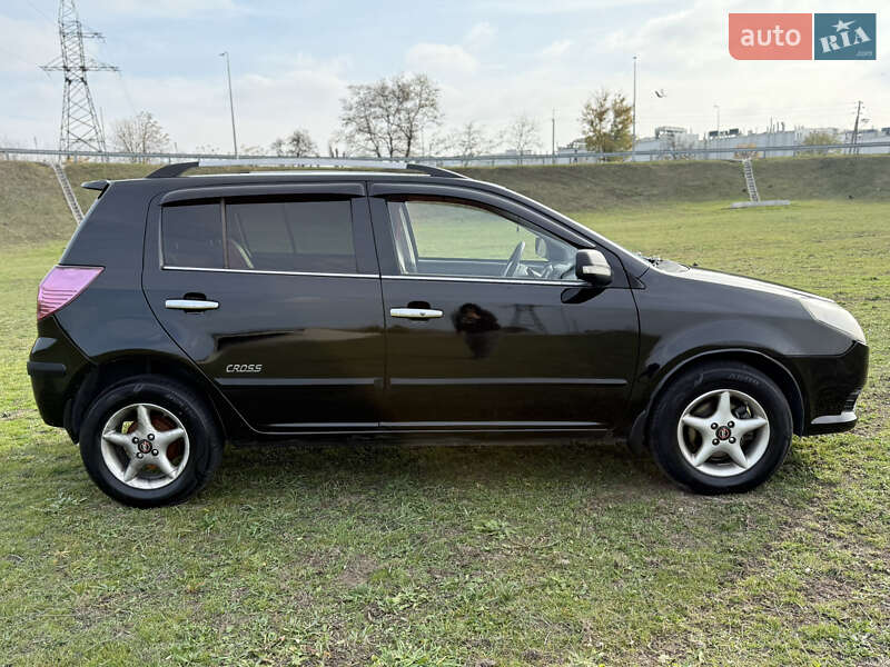 Хэтчбек Geely MK Cross 2013 в Днепре фото 6 Хэтчбек Geely MK Cross 2013 в Днепре