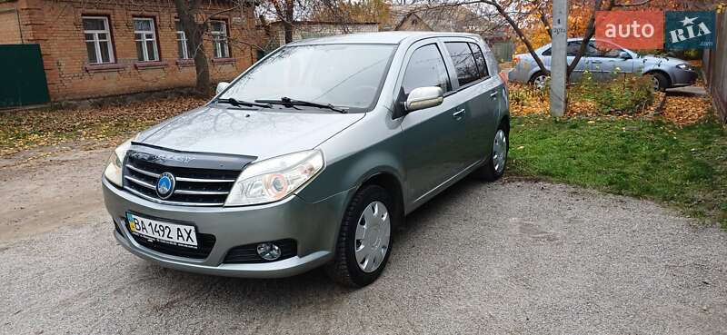 Хэтчбек Geely MK Cross 2011 в Кропивницком