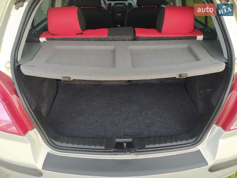 Хетчбек Geely MK Cross 2013 в Диканьці фото 17 Хетчбек Geely MK Cross 2013 в Диканьці