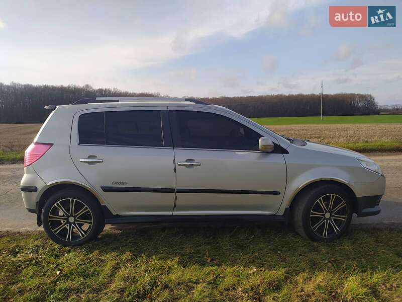 Хетчбек Geely MK Cross 2013 в Диканьці фото 9 Хетчбек Geely MK Cross 2013 в Диканьці