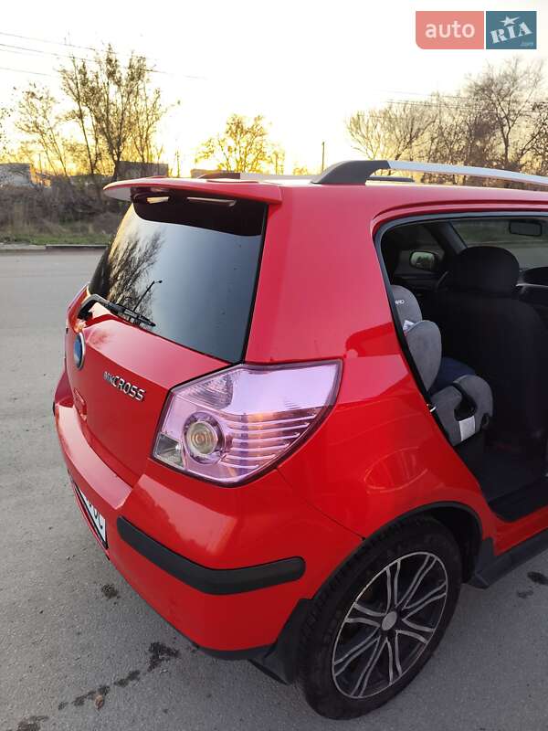 Хэтчбек Geely MK Cross 2013 в Днепре фото 8 Хэтчбек Geely MK Cross 2013 в Днепре