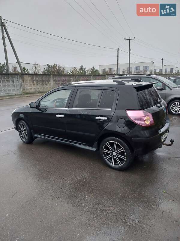 Хэтчбек Geely MK Cross 2012 в Борисполе