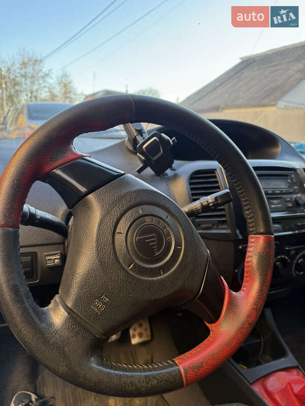 Хэтчбек Geely MK Cross 2013 в Киеве