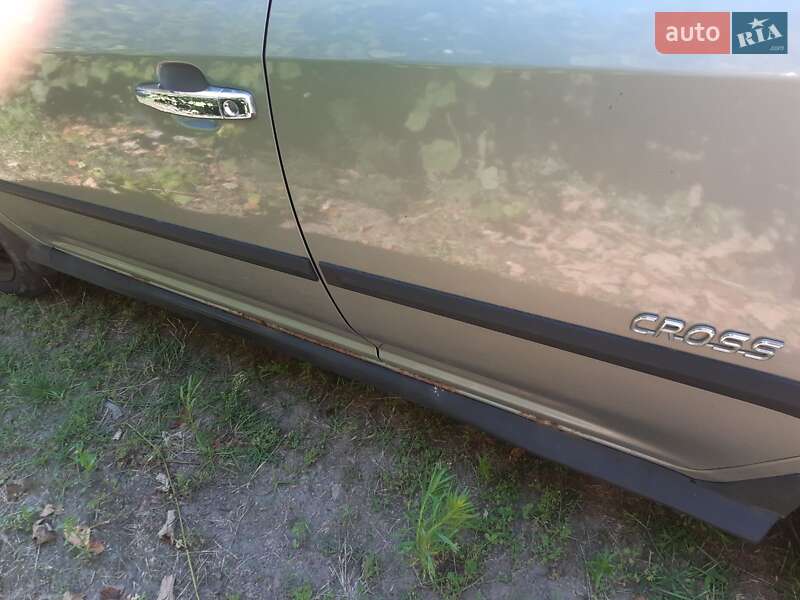 Хэтчбек Geely MK Cross 2012 в Киеве фото 7 Хэтчбек Geely MK Cross 2012 в Киеве