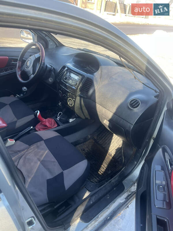 Хетчбек Geely MK Cross 2014 в Луцьку фото 7 Хетчбек Geely MK Cross 2014 в Луцьку