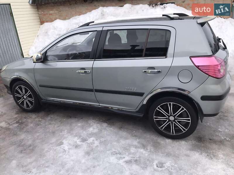 Хэтчбек Geely MK Cross 2013 в Белой Церкви фото 7 Хэтчбек Geely MK Cross 2013 в Белой Церкви
