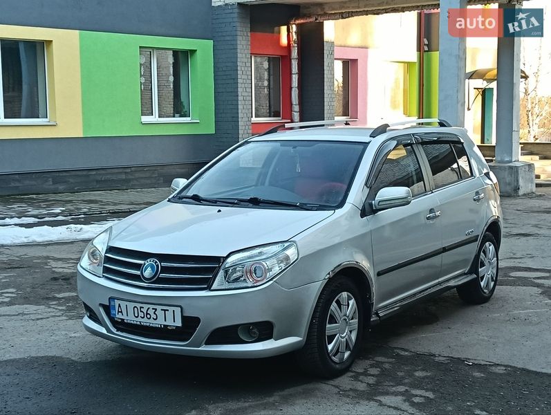 Хэтчбек Geely MK Cross 2013 в Малине