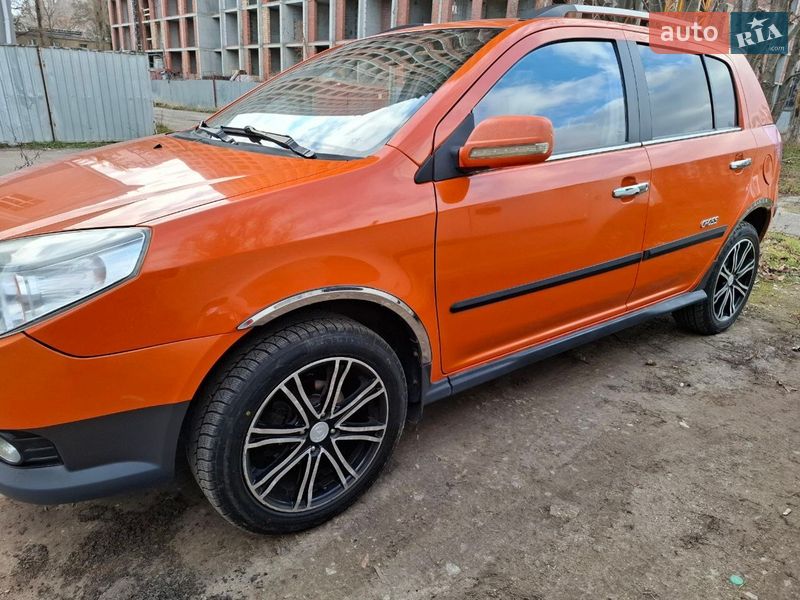 Хетчбек Geely MK Cross 2012 в Одесі фото 3 Хетчбек Geely MK Cross 2012 в Одесі