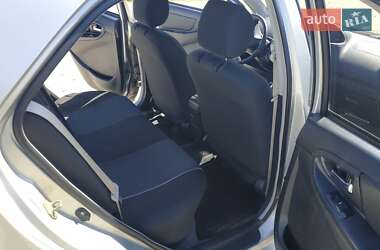 Седан Geely MK 2012 в 