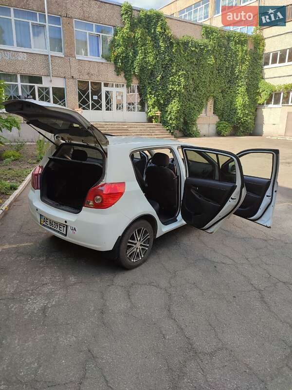 Седан Geely MK 2012 в Кривом Роге