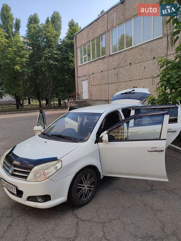 Седан Geely MK 2012 в Кривом Роге