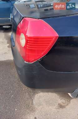 Седан Geely MK 2009 в 