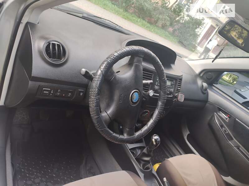 Седан Geely MK 2012 в Львове