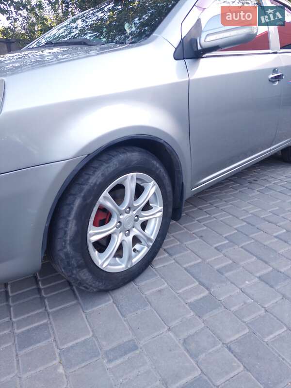 Седан Geely MK 2011 в Павлограді