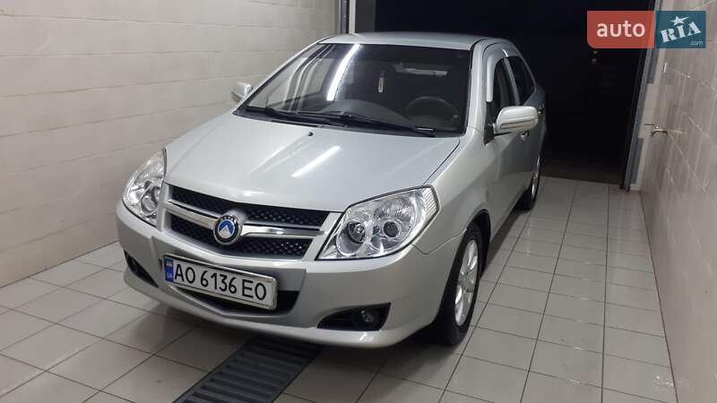 Седан Geely MK 2011 в Ужгороді