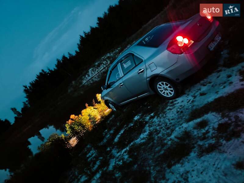 Седан Geely MK 2012 в Киеве