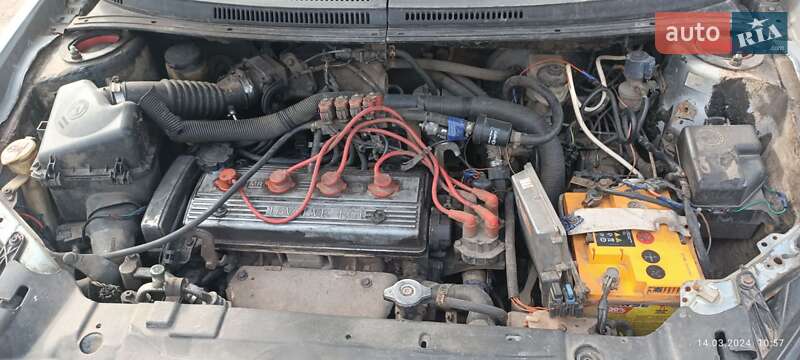 Седан Geely MK 2009 в Вараше